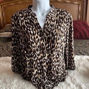 Style &co.petite blouse animal print